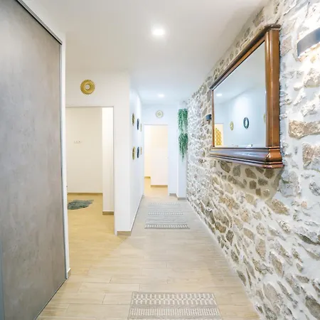 6 People 3 Bedrooms Comfort And Tranquility * Puicheric